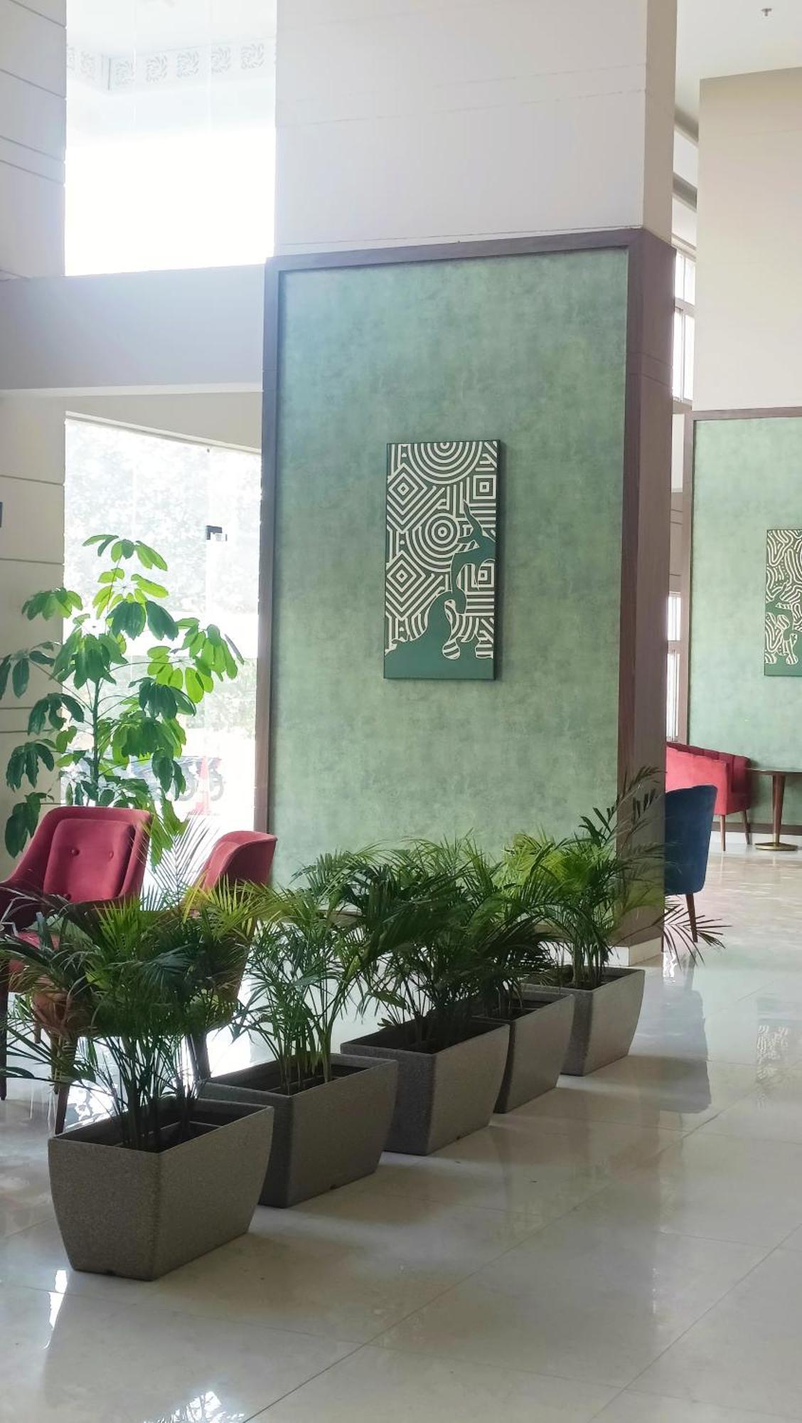 Maya Studio Greater Noida Luaran gambar