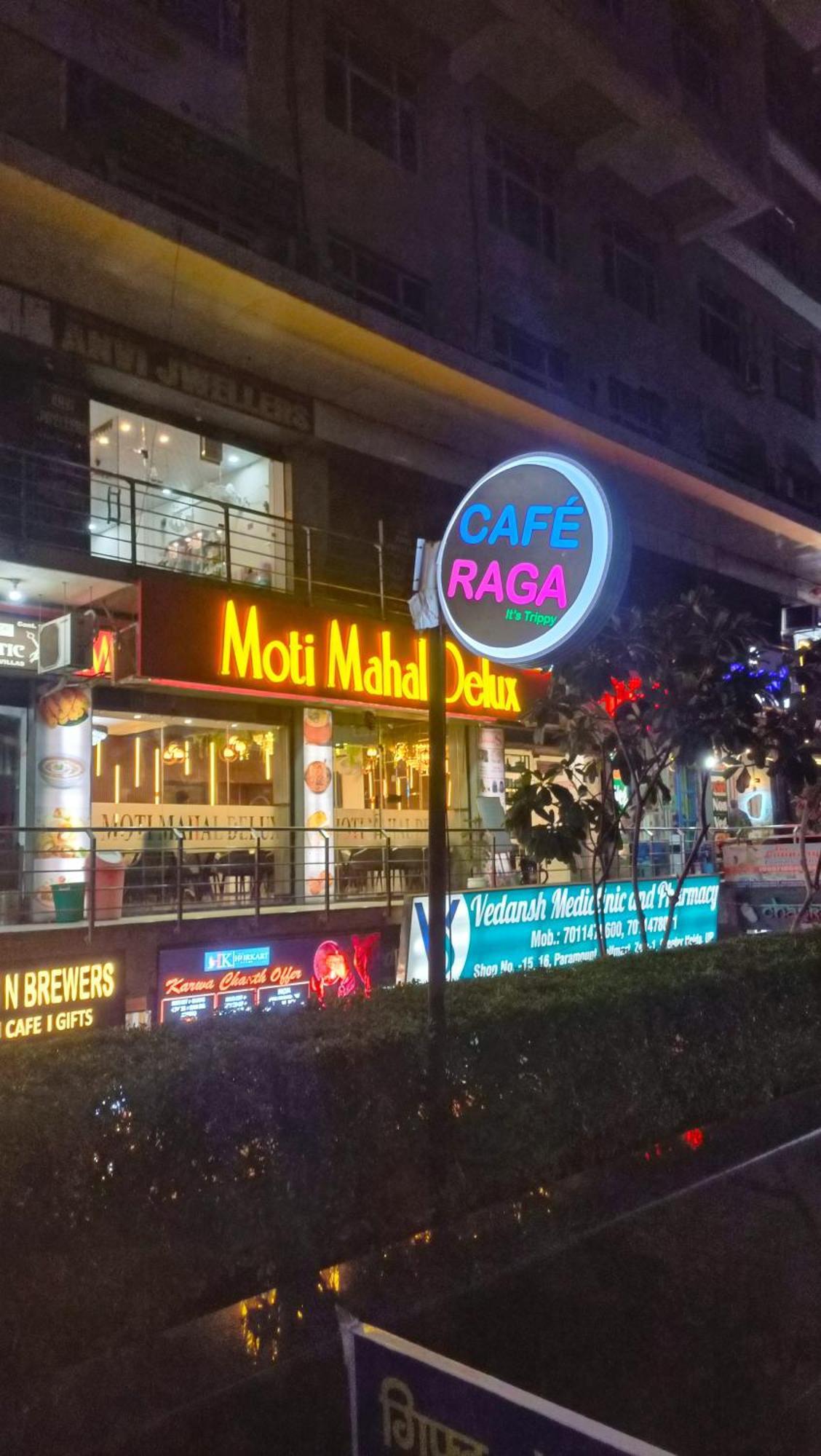 Maya Studio Greater Noida Luaran gambar